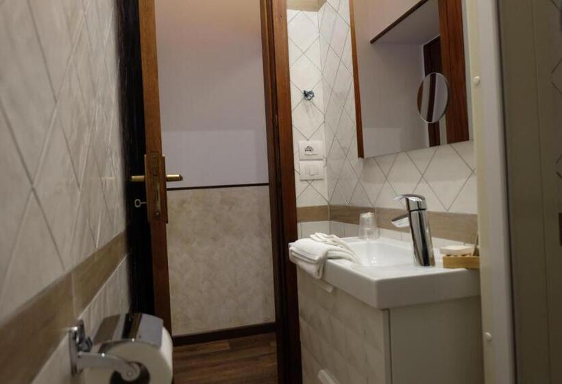 فندق Villa Nettuno