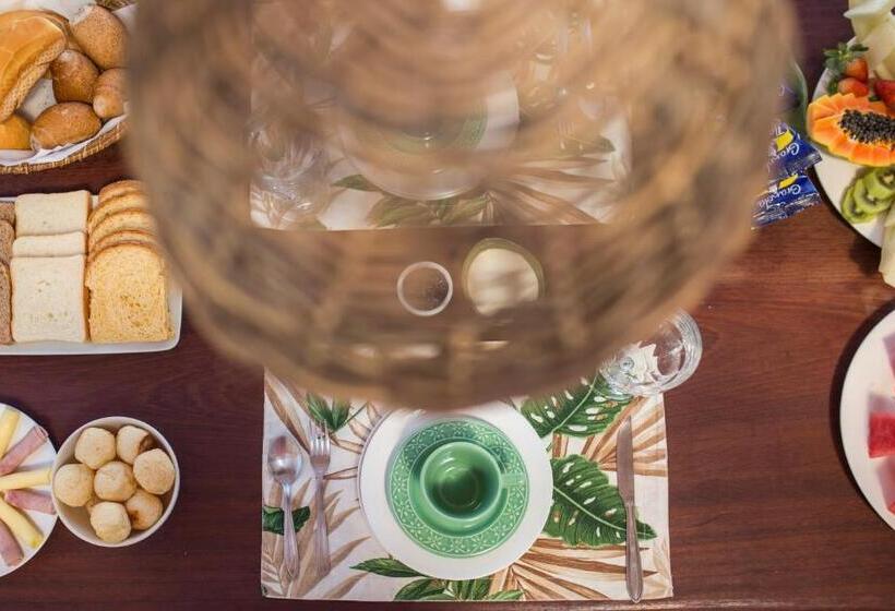 펜션 Casa E Pousada Alecrim