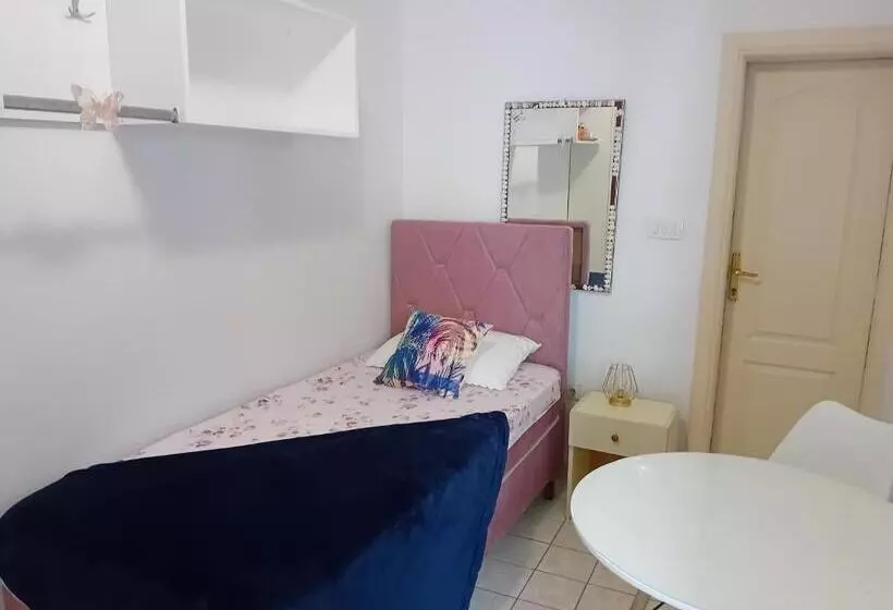 پانسیون Guest House Vila Bak