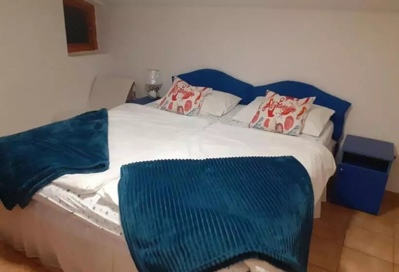 پانسیون Guest House Vila Bak