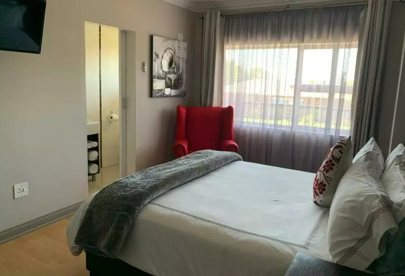 Majatalo Leighton Court