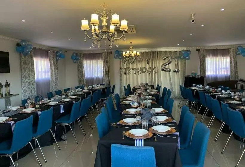 Majatalo Leighton Court