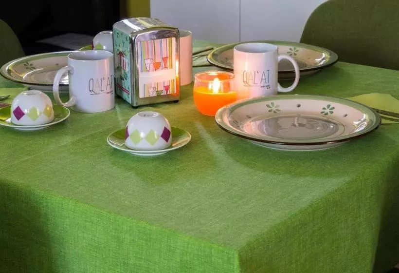 ペンション Qal At Apart