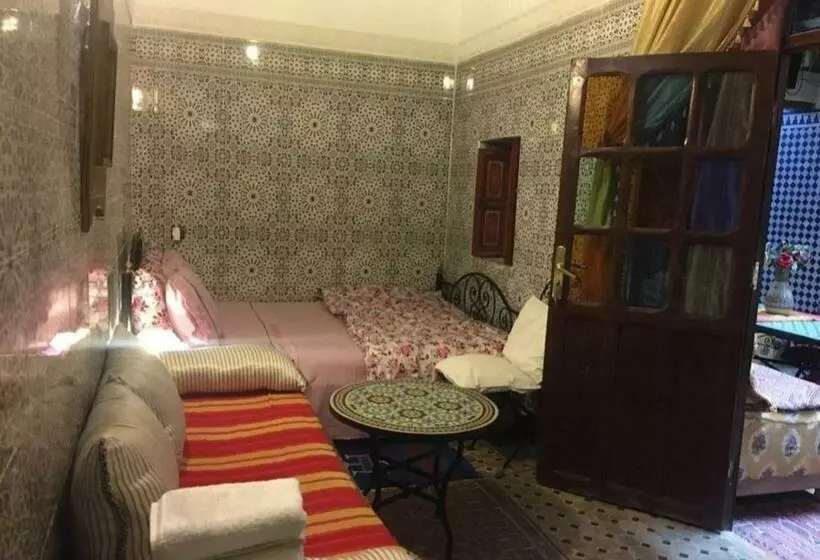 ریاض Dar Fès Huda