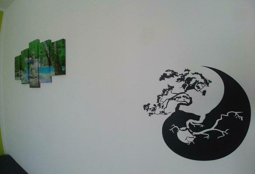 Bonsai Bed & Breakfast