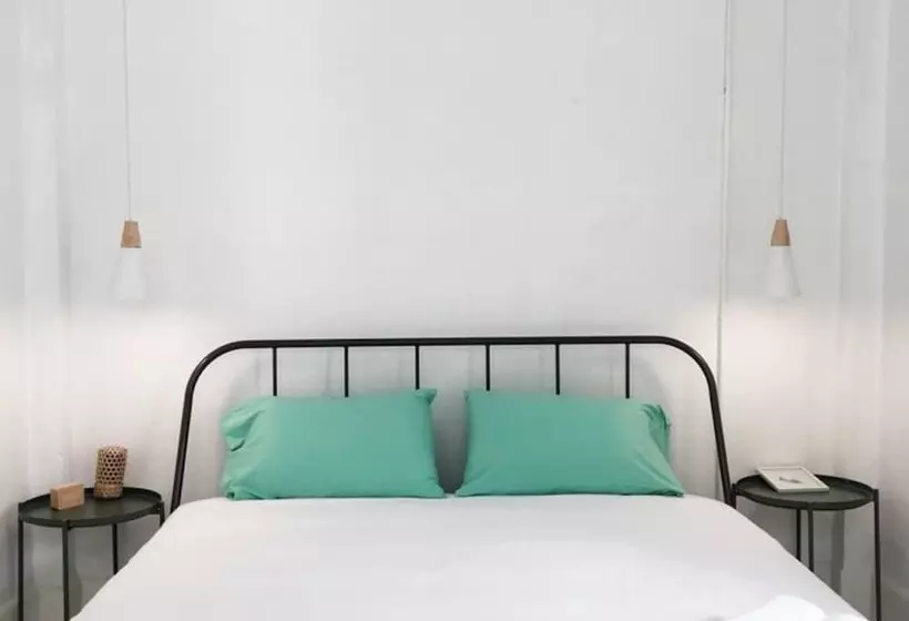 ホテル Concept Yard Chiangrai   Adults Only   Hostel