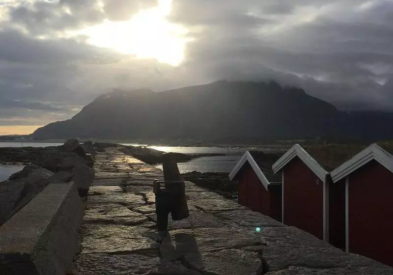 هتل Hustadvika Guesthouse
