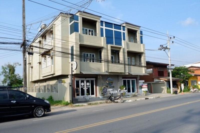 בית מלון כפרי Km Condo