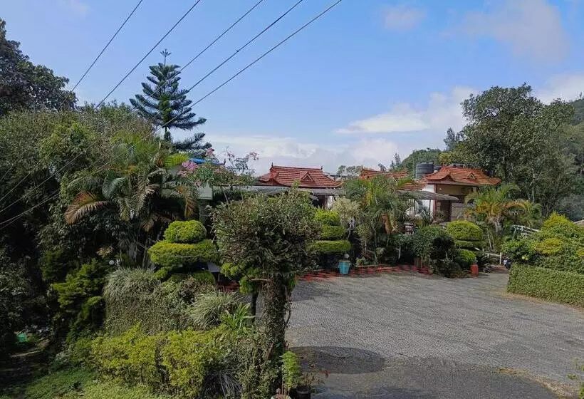 リゾートホテル Green Trees Munnar