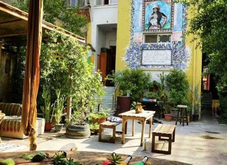 Tirana Backpacker Hostel