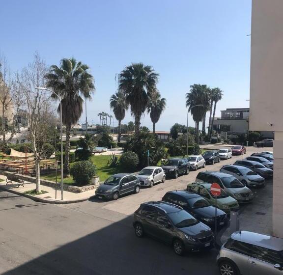 住宿加早餐  B E B Riviera Di Levante