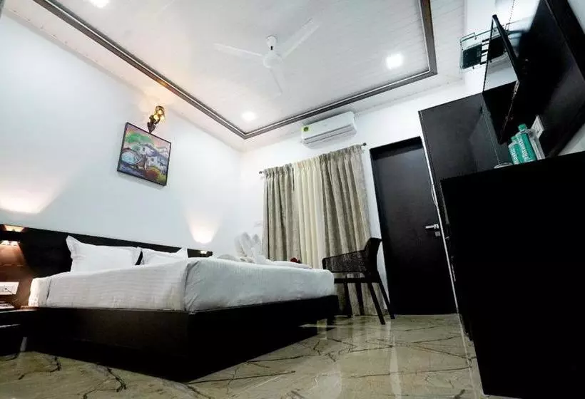 Hotel Fintastic Beach Resort