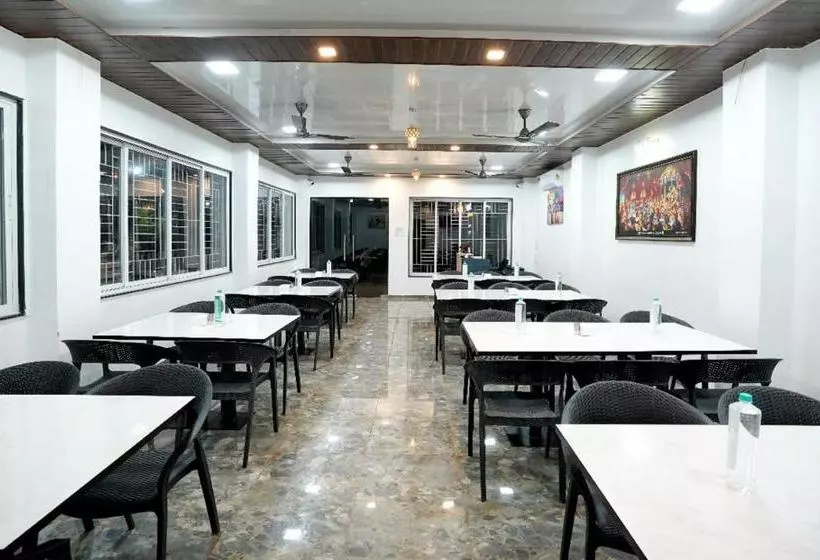 Hotel Fintastic Beach Resort