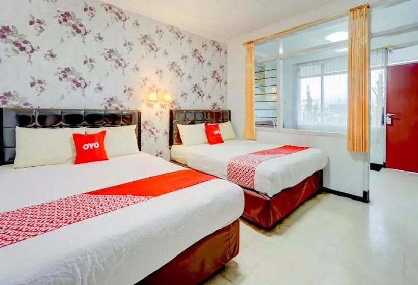 هتل Oyo 90371  Tawang Argo