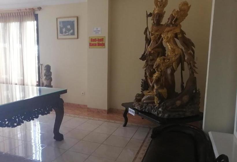 בית מלון כפרי Oyo 90384 Bukit Cipendawa Mc