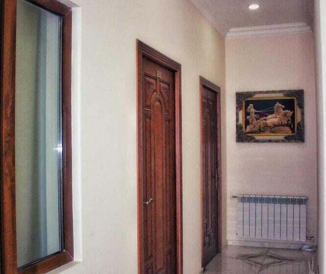 هتل Antique Palace