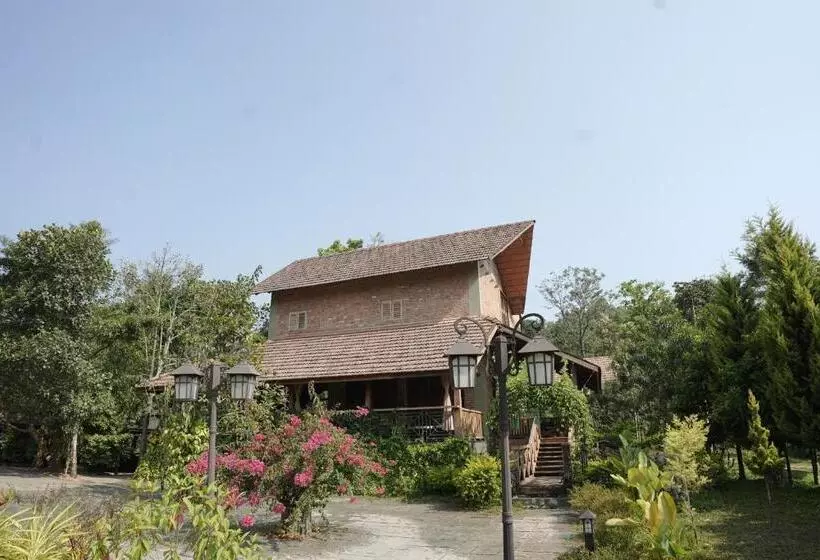 Hotel Barsati Ranches