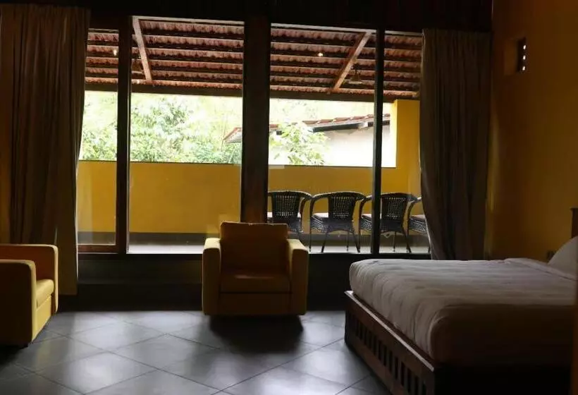 Hotel Barsati Ranches