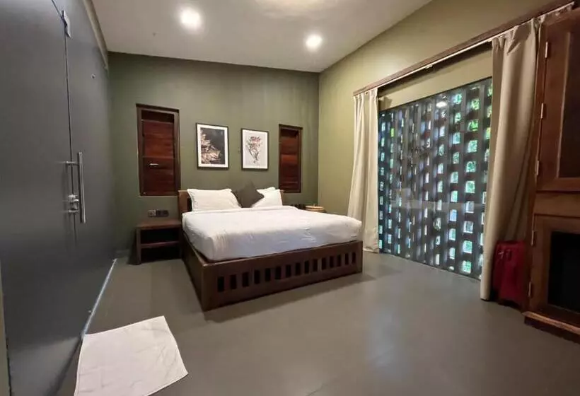 Hotel Barsati Ranches