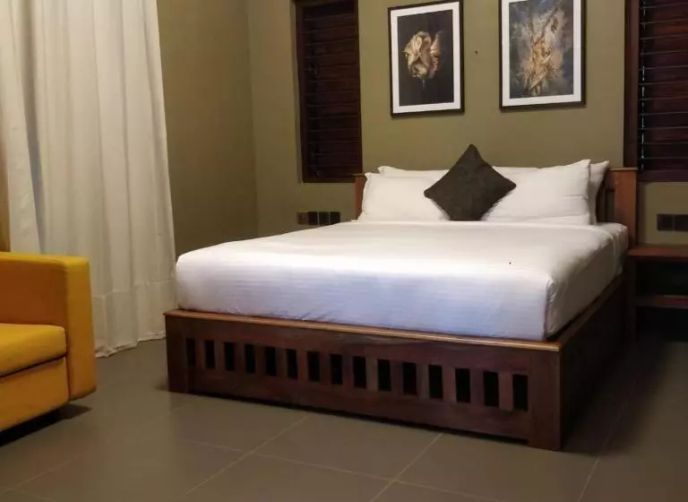 Hotel Barsati Ranches