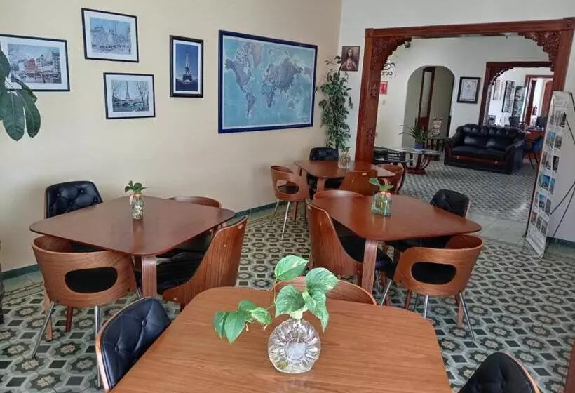 هتل Casa Constanza