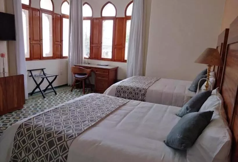 هتل Casa Constanza