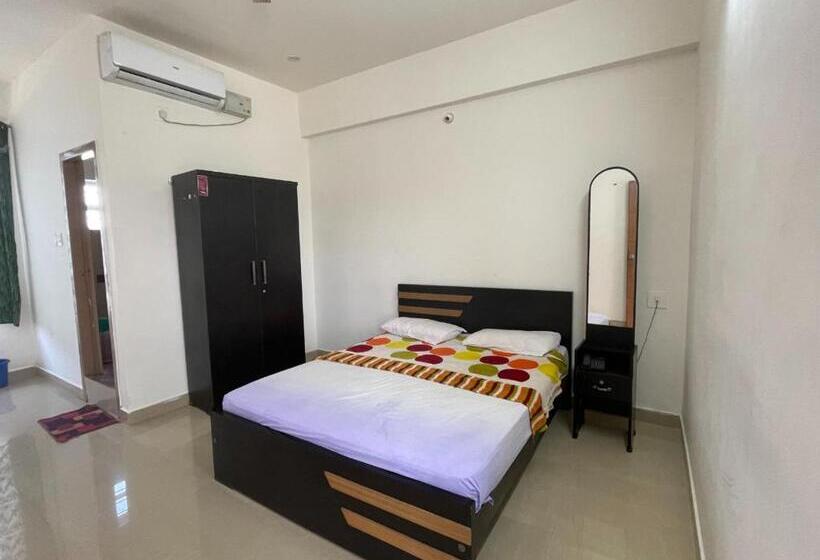 فندق Green Valley Residency