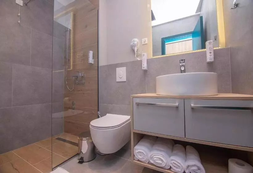 هتل Kalima Resort Mostar