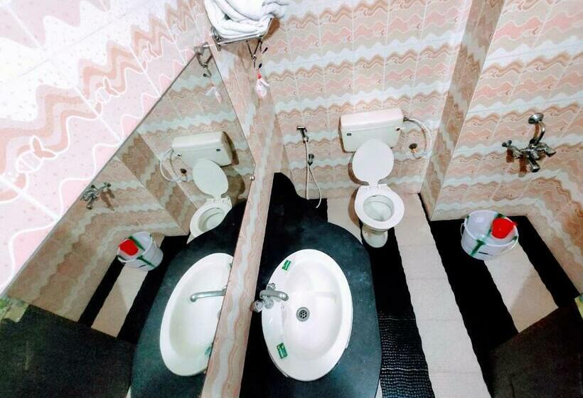 Hotel Nv Beach Resort