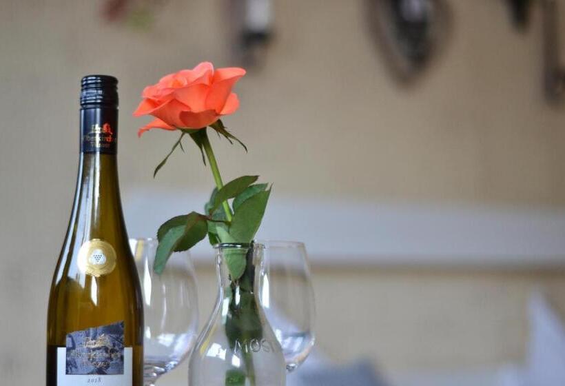 Отель Restaurant Tomahawk