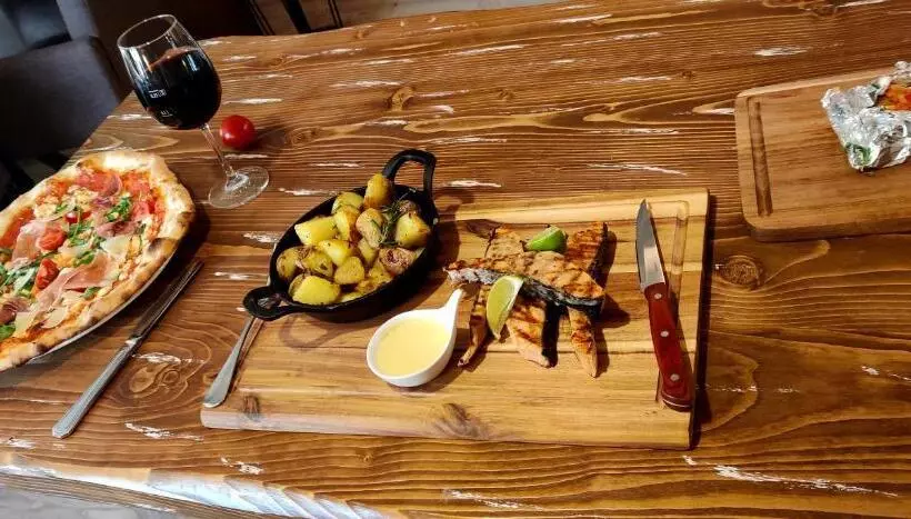 Hôtel Restaurant Tomahawk