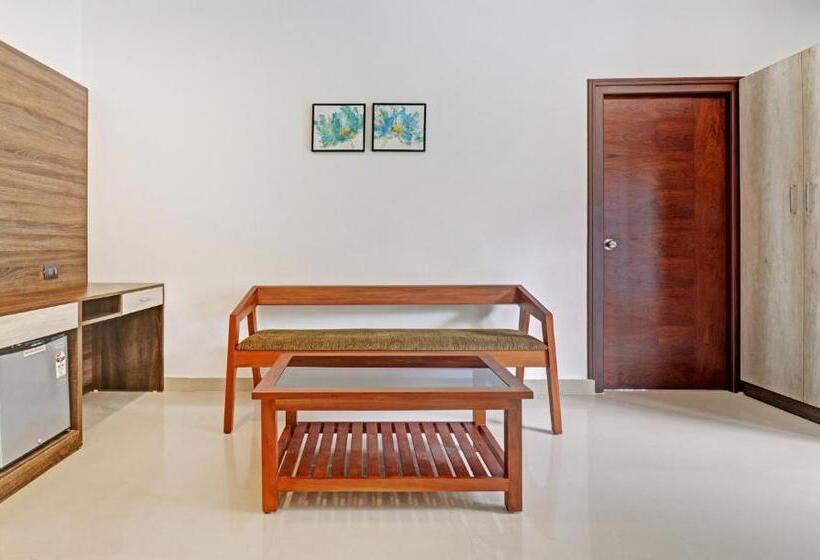 ホテル Sreepathi Mayoogha