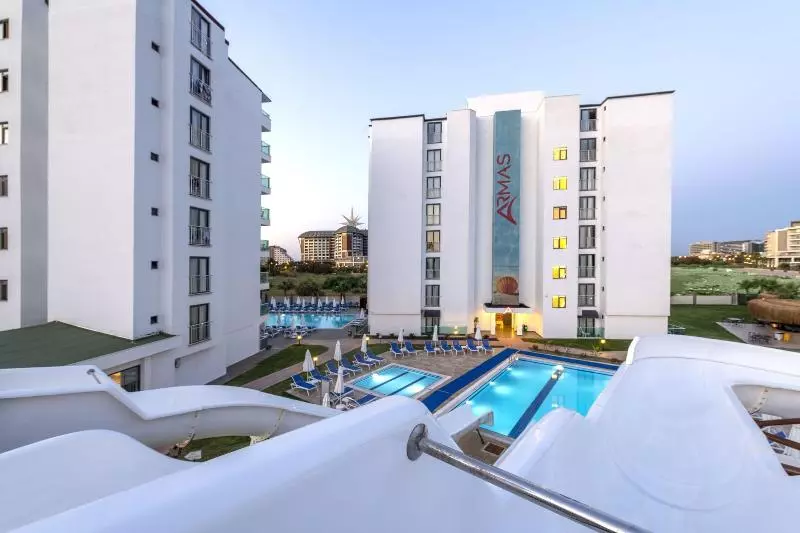 Lavia Hotels Lara