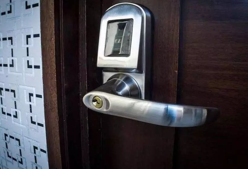 پانسیون Room In Apartment   Malecon Cozy Private Room