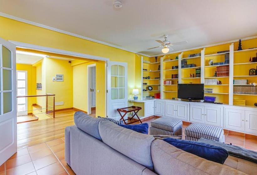 פנסיון Villa Isabel Con Vistas Panormicas Hacia Ocano Atlntico