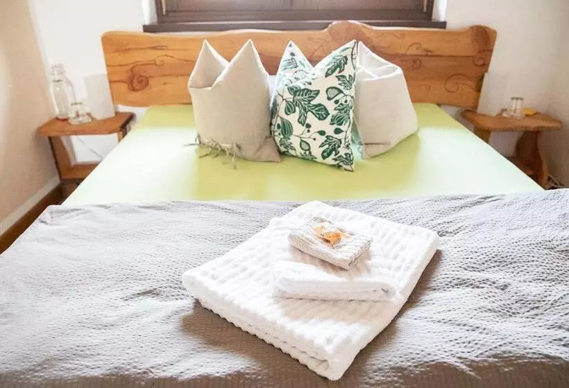 Hotelli Le Ali Del Falco