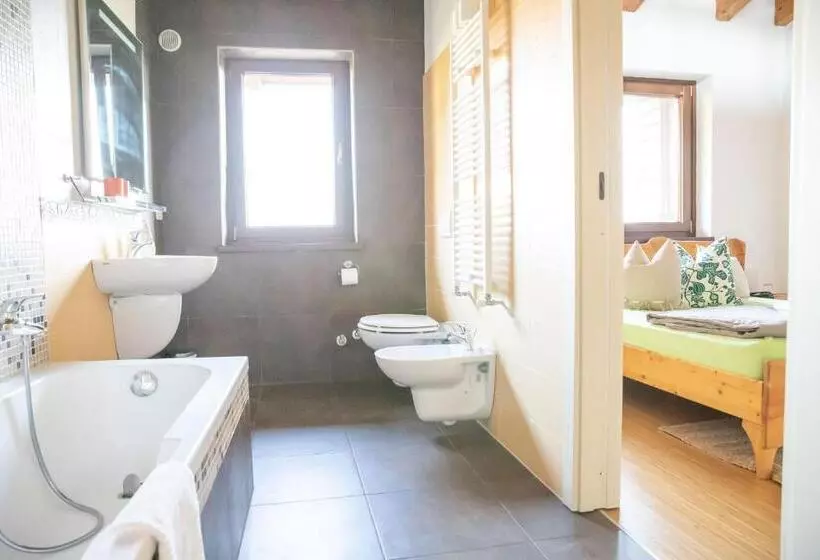 Hotelli Le Ali Del Falco