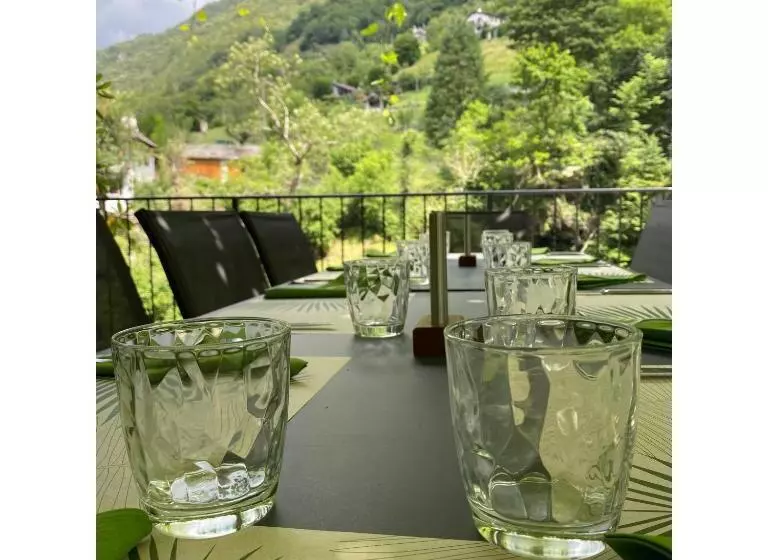 ホテル Osteria Vittoria
