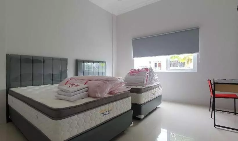 Hotelli Reddoorz Plus Near Siloam Hospital Balikpapan