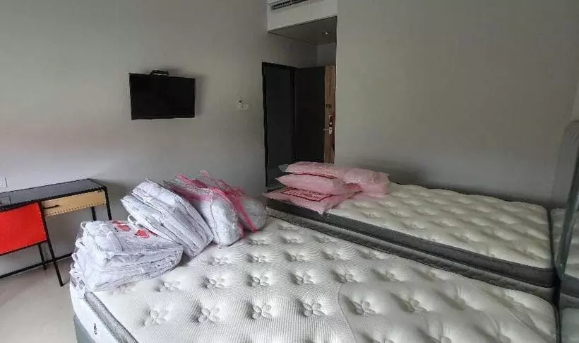 Hotelli Reddoorz Plus Near Siloam Hospital Balikpapan