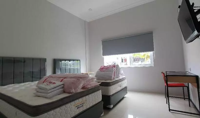 Hotelli Reddoorz Plus Near Siloam Hospital Balikpapan