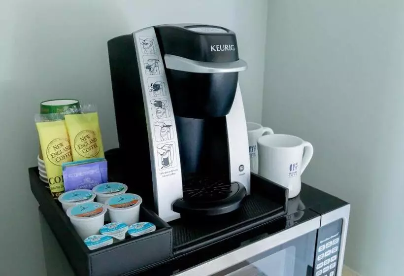 Hotelli Smuggler's Cove Inn