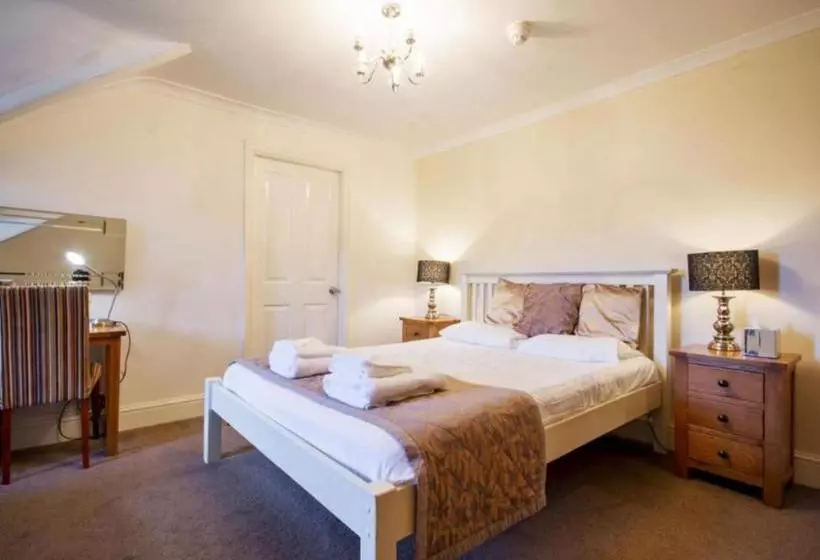 ホテル The Queens Head