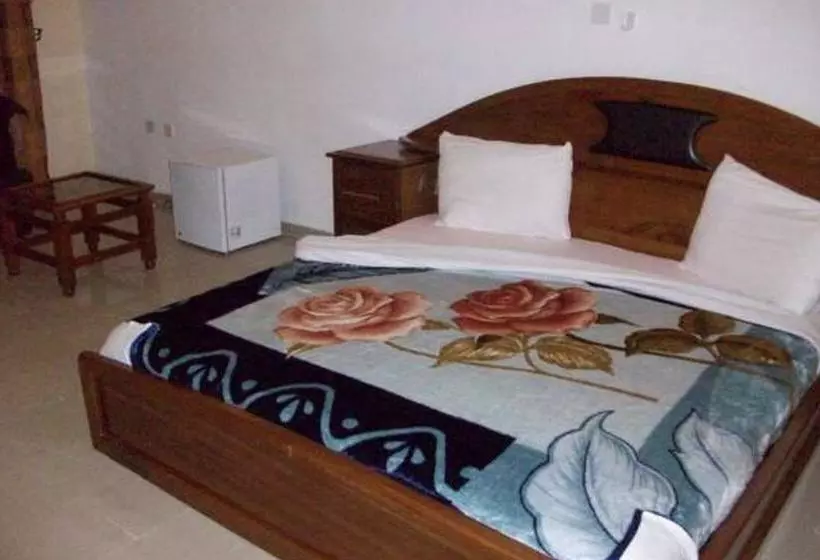 پانسیون Room In Lodge - Afara Castle Hotelbudget Hotel In Calabar