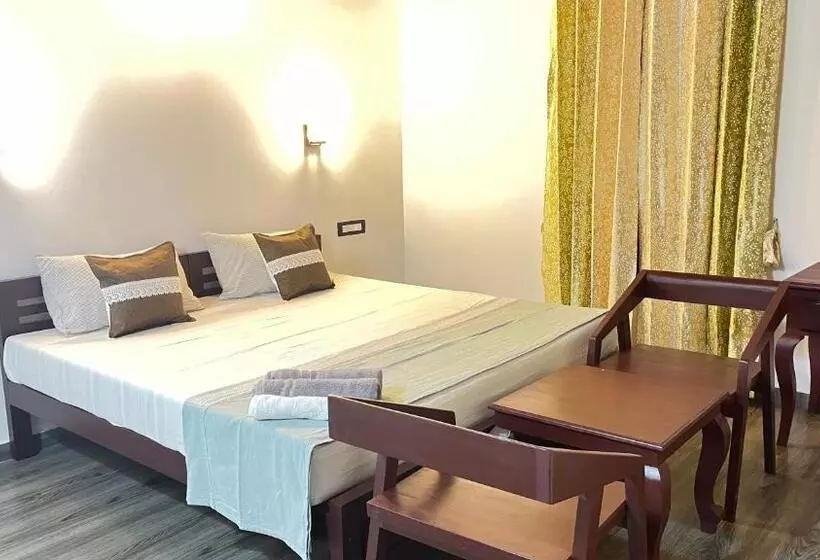 ベッドアンドブレックファースト Marari Charlys Homestay