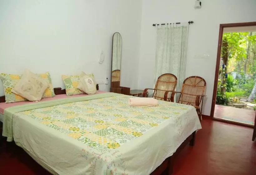 ベッドアンドブレックファースト Marari Charlys Homestay