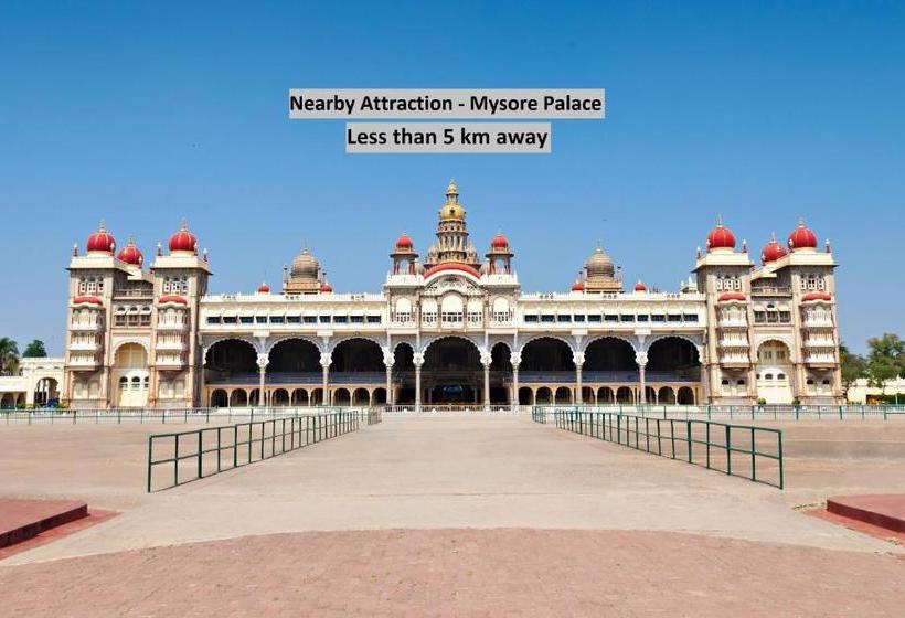 Hotel Oyo 79191 The Lotus In