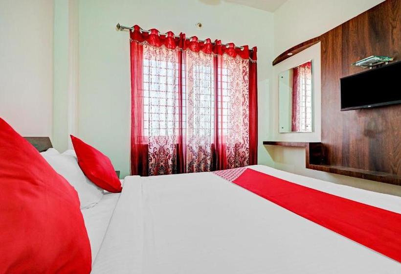 Hotel Oyo 79191 The Lotus In