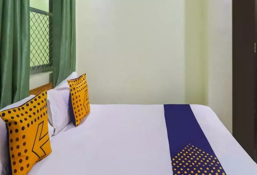 Hotelli Spot On 78945 Chanakya