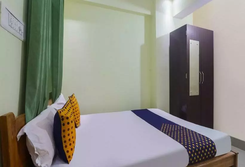 Hotelli Spot On 78945 Chanakya